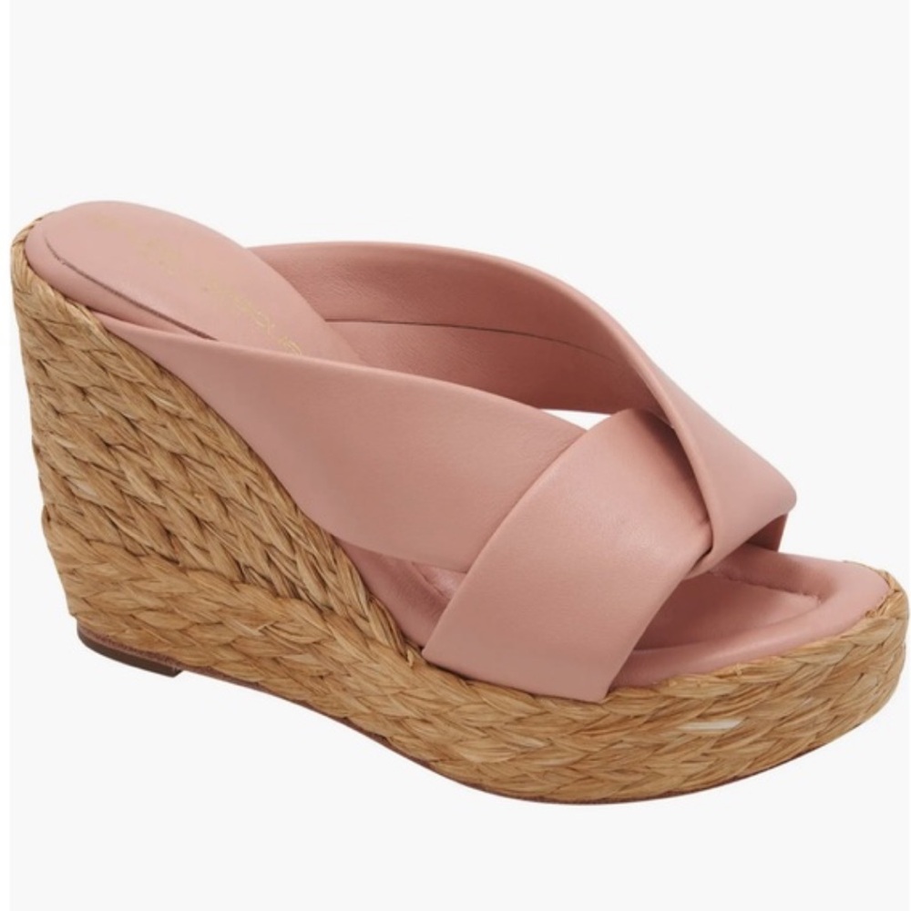 New Andre Assous Calesa Leather Slip-On Flatform Sandals